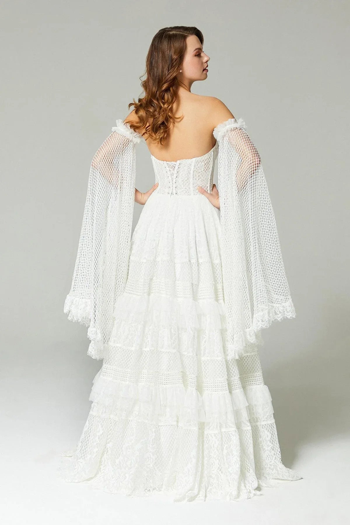 Penny File Fransız Dantelli Helen A Kesim Gelinlik - Mediha Cambaz Bridal