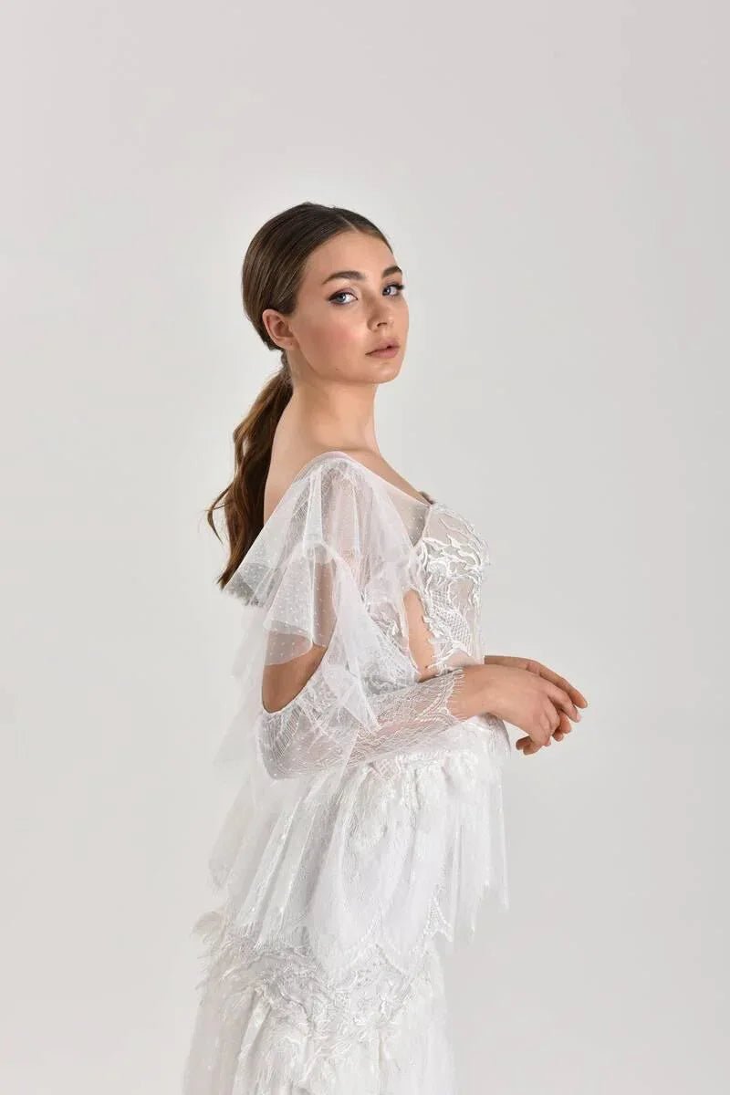 Perseus Çiçekli Dantel Tül Düz Kesim Gelinlik - Mediha Cambaz Bridal
