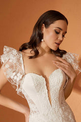 Petra Çiçekli Dantel M-Kalp Yaka Balık Gelinlik - Mediha Cambaz Bridal