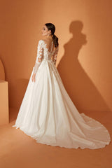 Phobe Saten Dantel V Yaka A Kesim Gelinlik - Mediha Cambaz Bridal