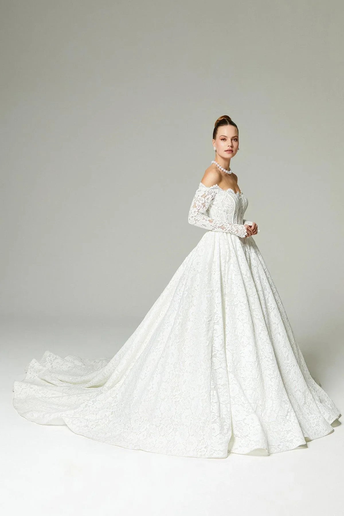 Ragetti Fransız Dantelli Havuz Yaka A Kesim Gelinlik - Mediha Cambaz Bridal