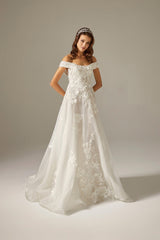 Reffa Simli Dantel Kayık Yaka A Kesim Gelinlik - Mediha Cambaz Bridal