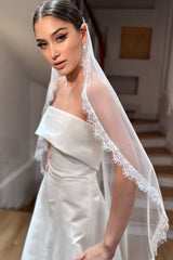 Reva Kenar Ucu Fransız Dantelli Kısa Rahibe Duvak - Mediha Cambaz Bridal