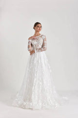 Sara Sarmaşık Desenli Yuvarlak Yaka Özel Tasarım A Kesim Gelinlik - Mediha Cambaz Bridal