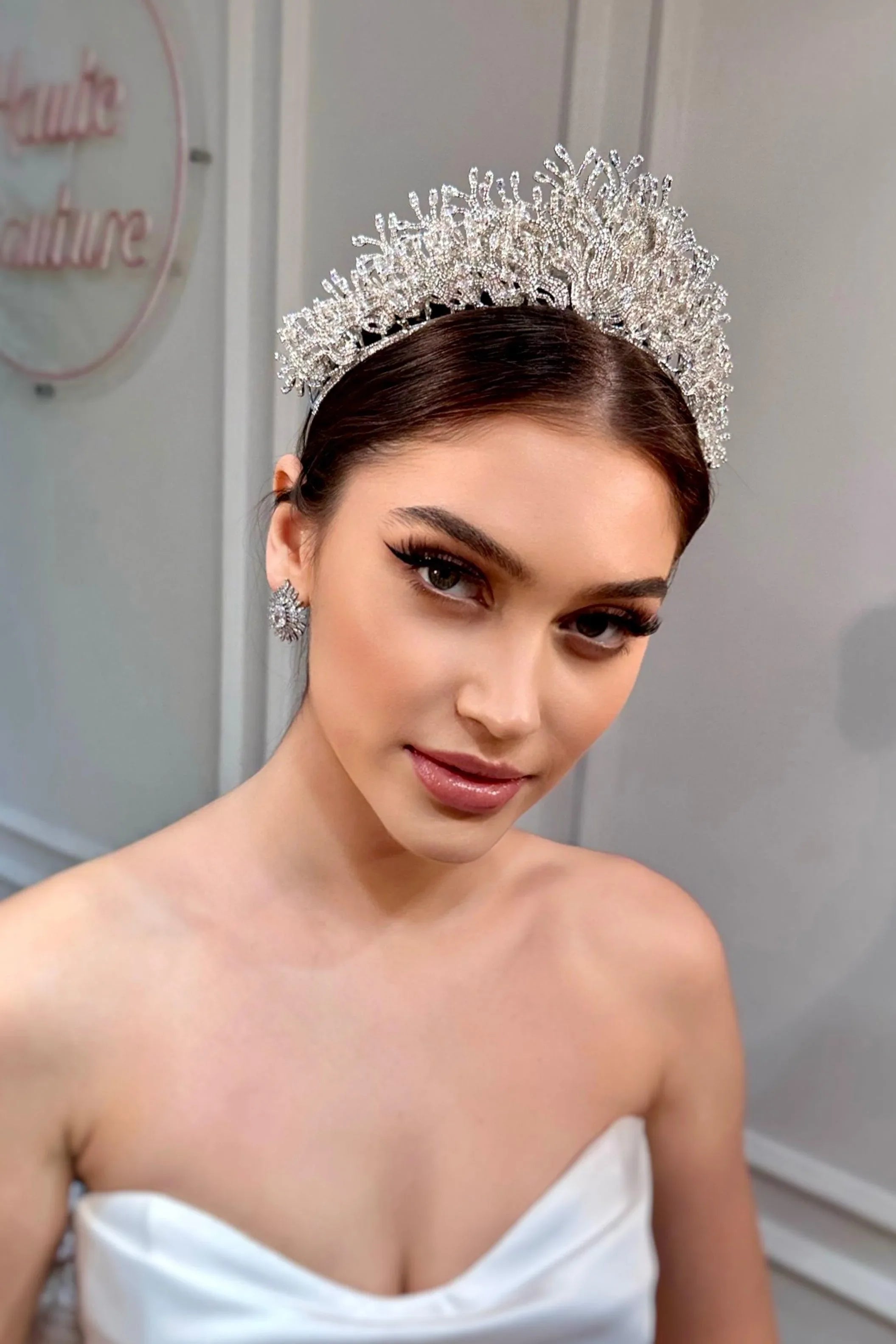 Sesil Zirkon ve Kristal Taşlı Gelin Tacı - Mediha Cambaz Bridal