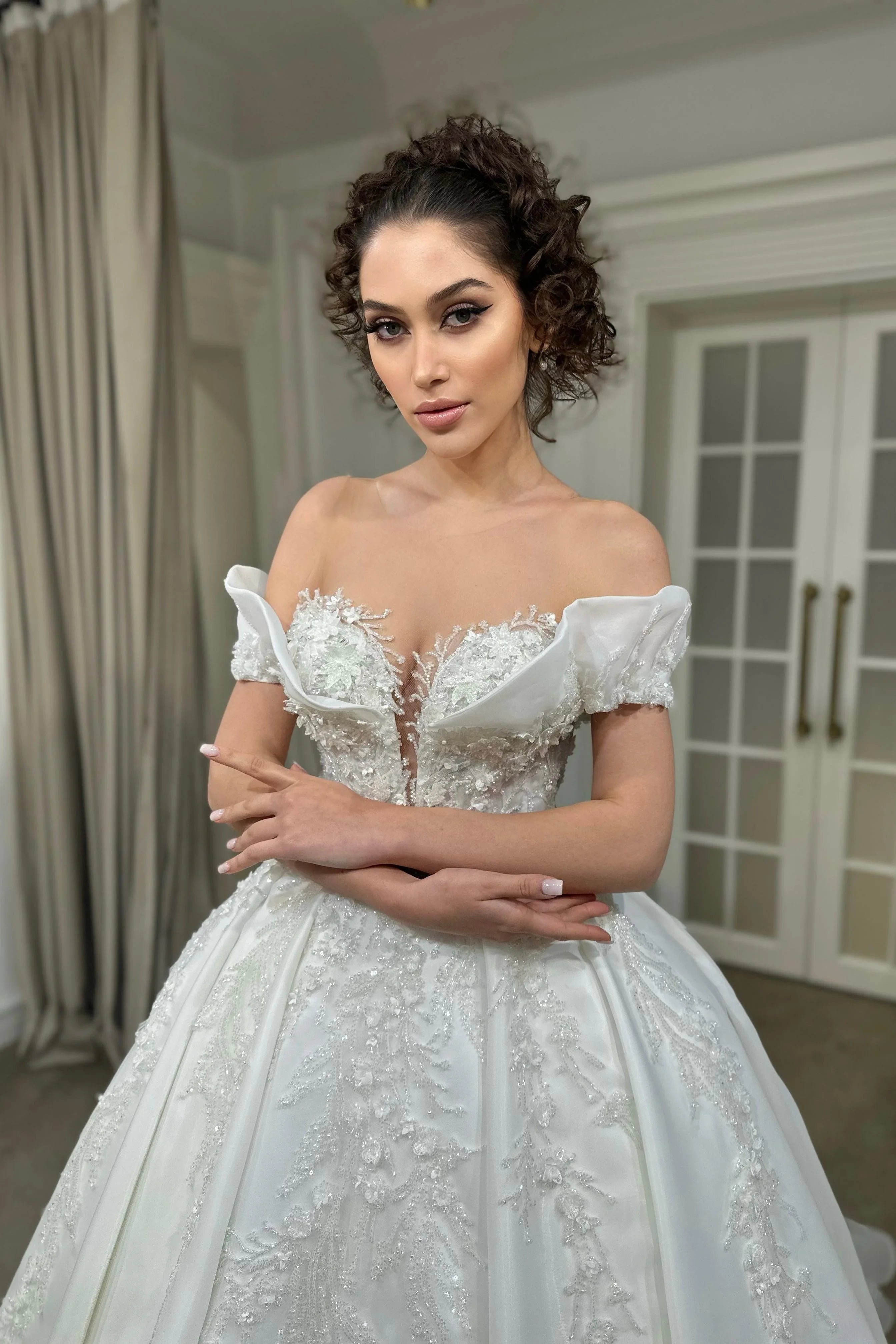 Sevilla Üç Boyutlu Dantelli Prenses Model Gelinlik - Mediha Cambaz Bridal