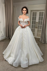 Sevilla Üç Boyutlu Dantelli Prenses Model Gelinlik - Mediha Cambaz Bridal