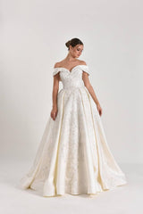 Shado İşlemeli Dantel Prenses Model Gelinlik - Mediha Cambaz Bridal