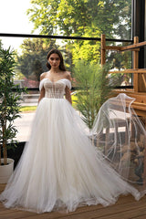 Sinetra Düşük Kollu Tül Drapeli A Kesim Gelinlik - Mediha Cambaz Bridal