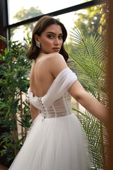 Sinetra Düşük Kollu Tül Drapeli A Kesim Gelinlik - Mediha Cambaz Bridal