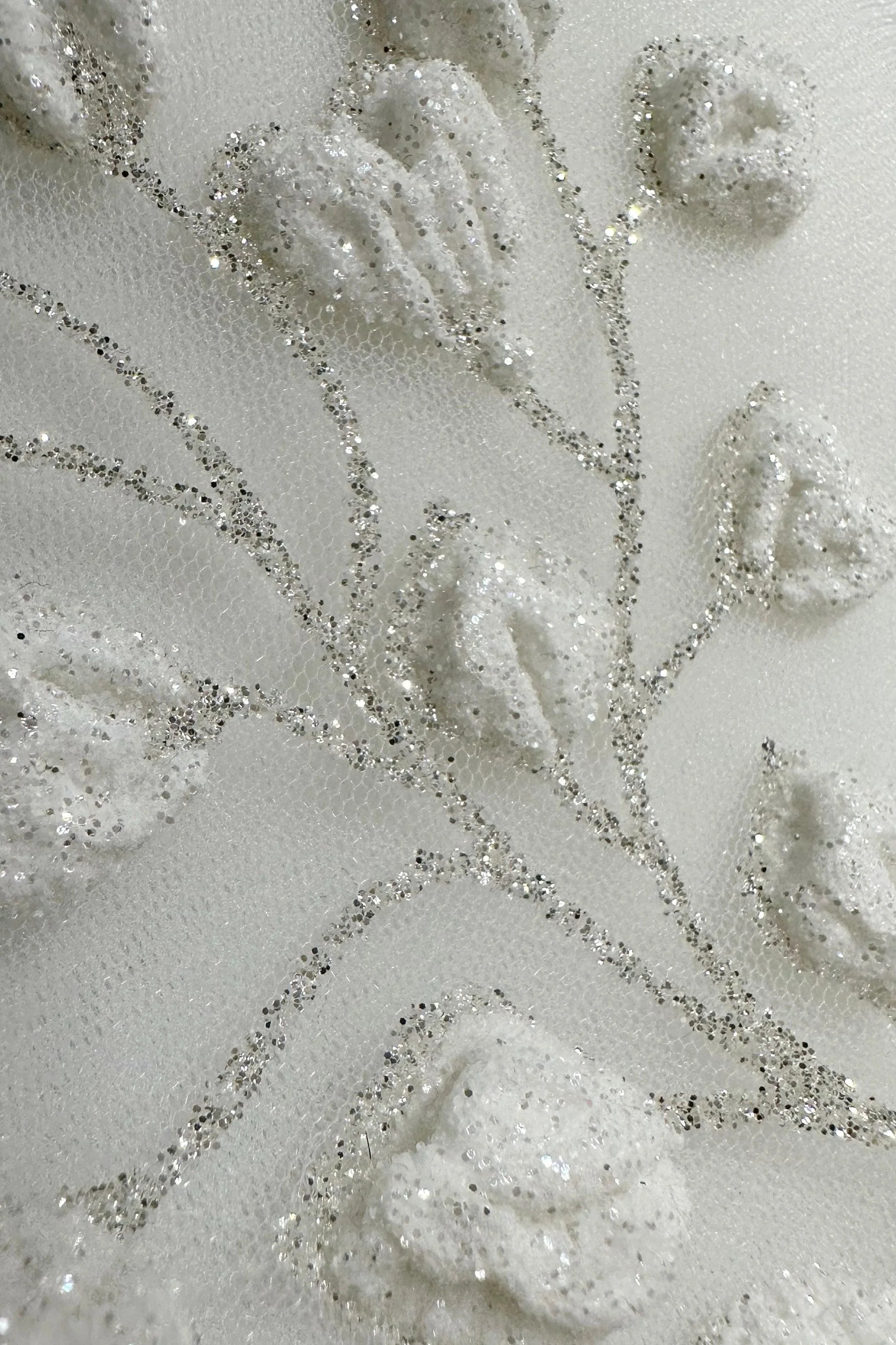 Sylvia Etek Ucu Yaprak Motifli Özel Tasarım Uzun Duvak - Mediha Cambaz Bridal