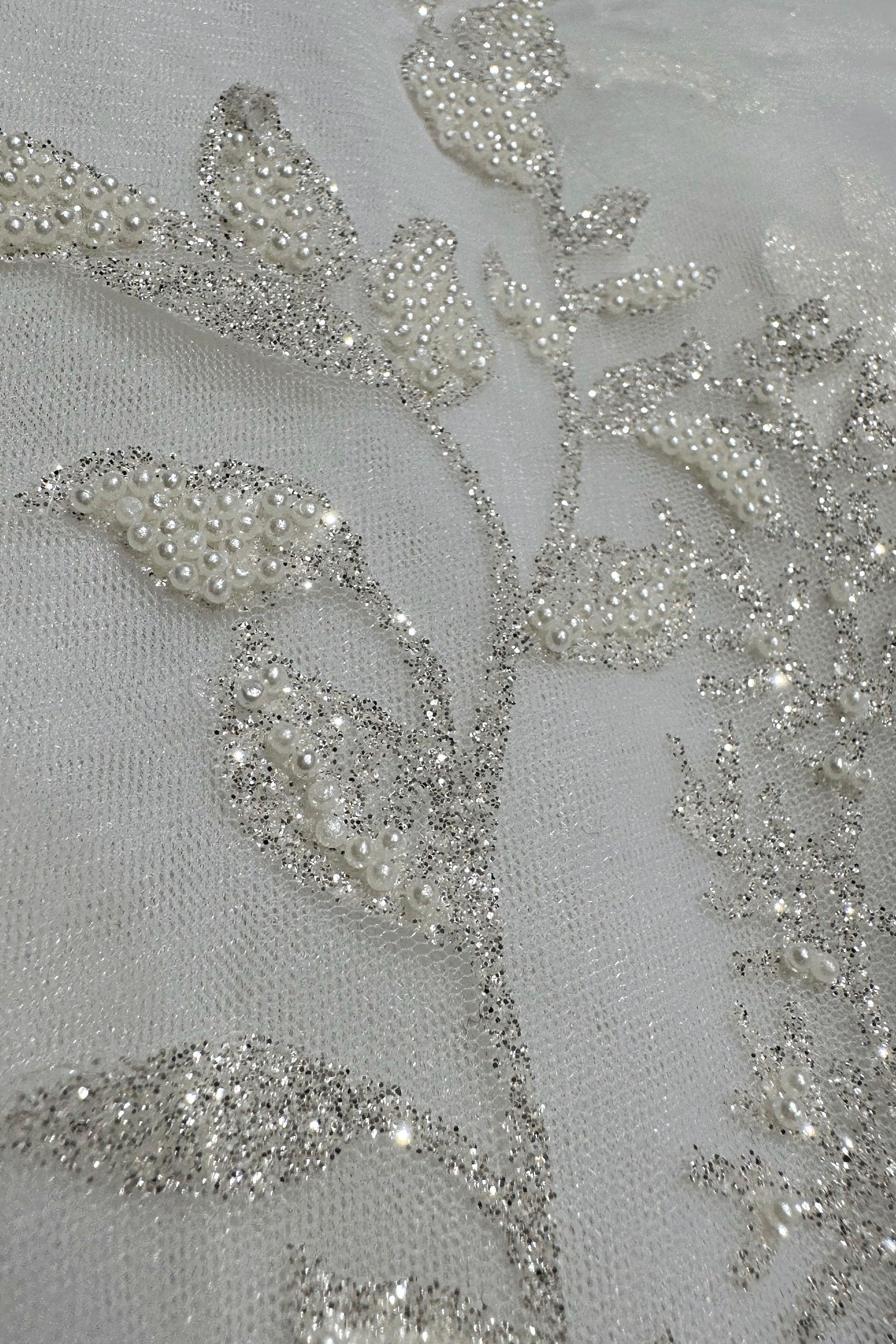 Talia Etek Ucu Dantel İşlemeli Özel Tasarım Uzun Duvak - Mediha Cambaz Bridal