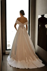 Tirinity Madonna Yaka A Kesim Saten Gelinlik - Mediha Cambaz Bridal