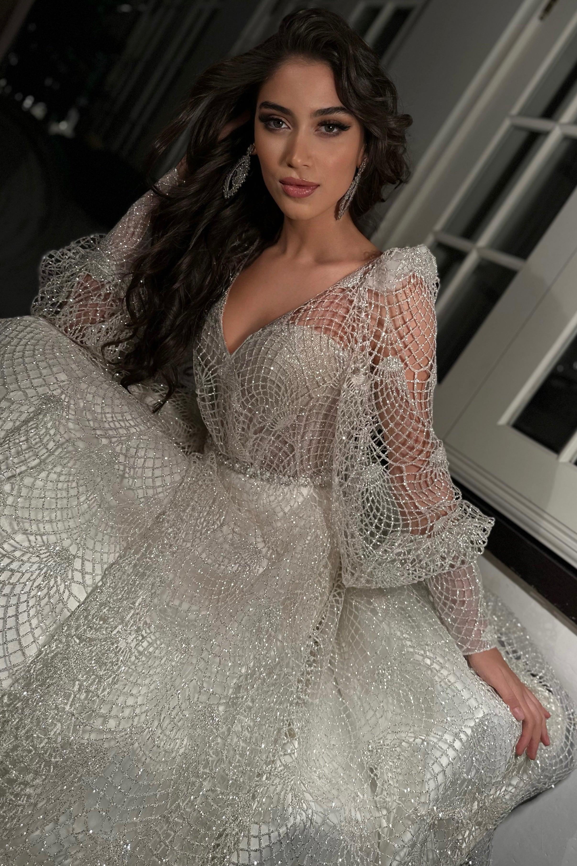 Valentina Simli Dantel A Kesim Gelinlik - Mediha Cambaz Bridal