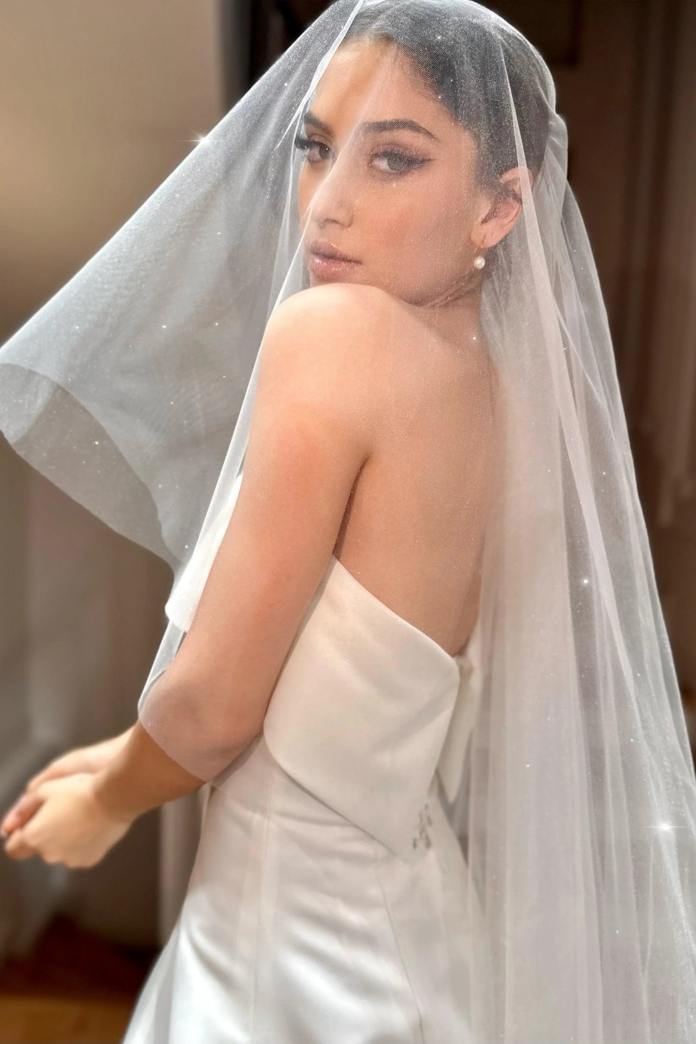 Zeo Kırık Beyaz Işıltılı Uzun Tül Duvak - Mediha Cambaz Bridal