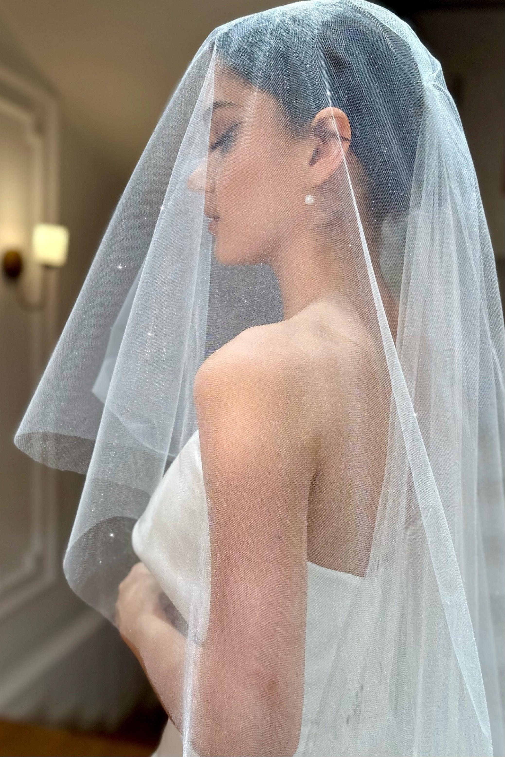 Zeo Kırık Beyaz Işıltılı Uzun Tül Duvak - Mediha Cambaz Bridal