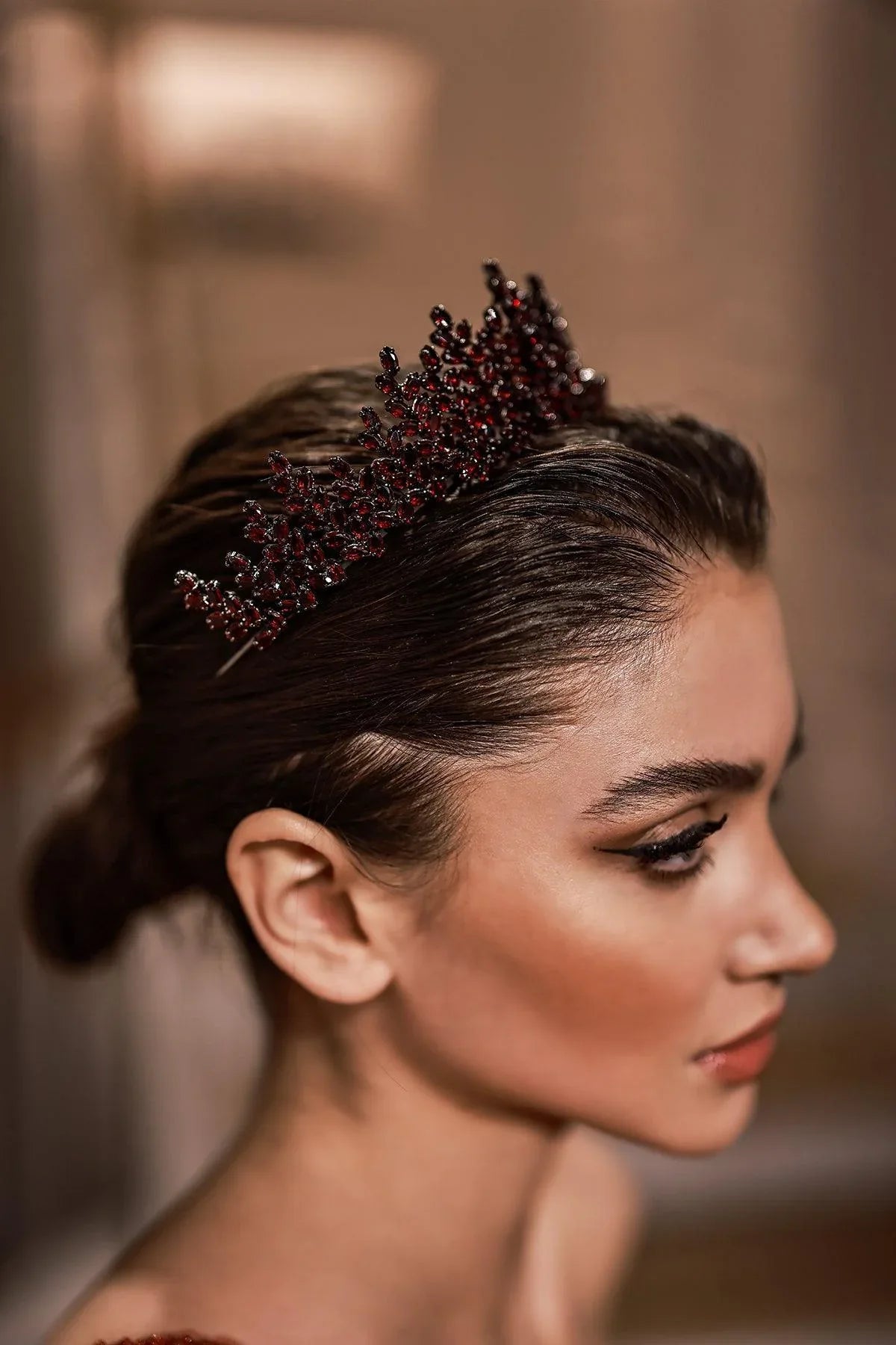 Lavin Zirkon Taşlı Gelin Tacı - Mediha Cambaz Bridal