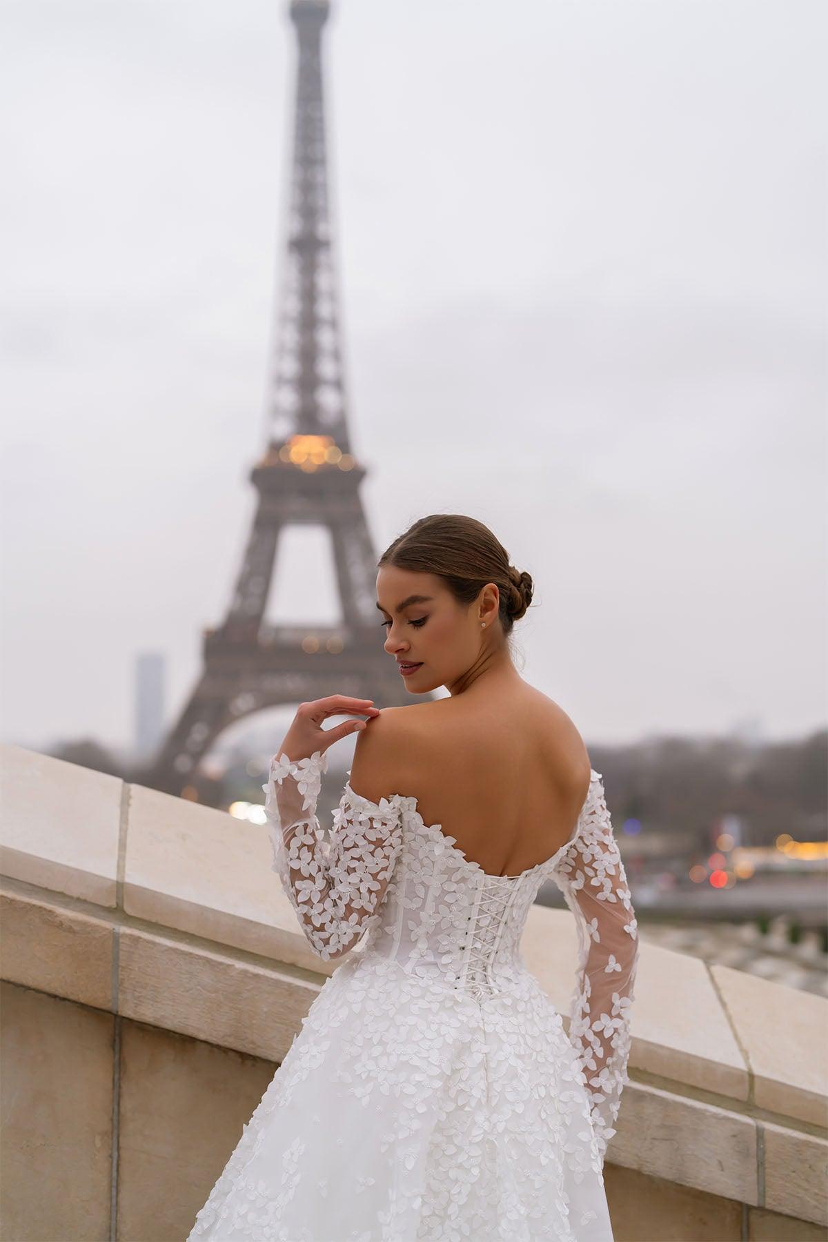 Paris'te Bir Düş: Mediha Cambaz 2025 Paris Koleksiyonuyla Zarafet ve Yenilik - Mediha Cambaz Bridal