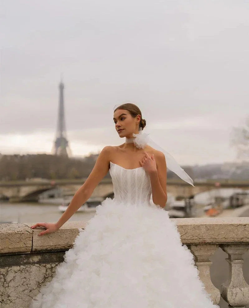 Edebiyat ve Moda: Roman Karakterlerinden İlham Alan Gelinlikler - Mediha Cambaz Bridal