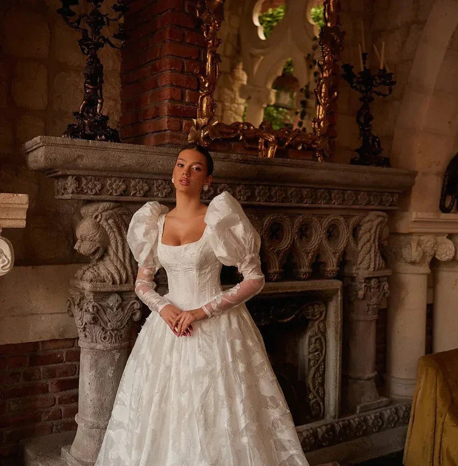 Bursa Tarihi Mekan Dış Çekimleri İçin Gelinlik Önerileri - Mediha Cambaz Bridal