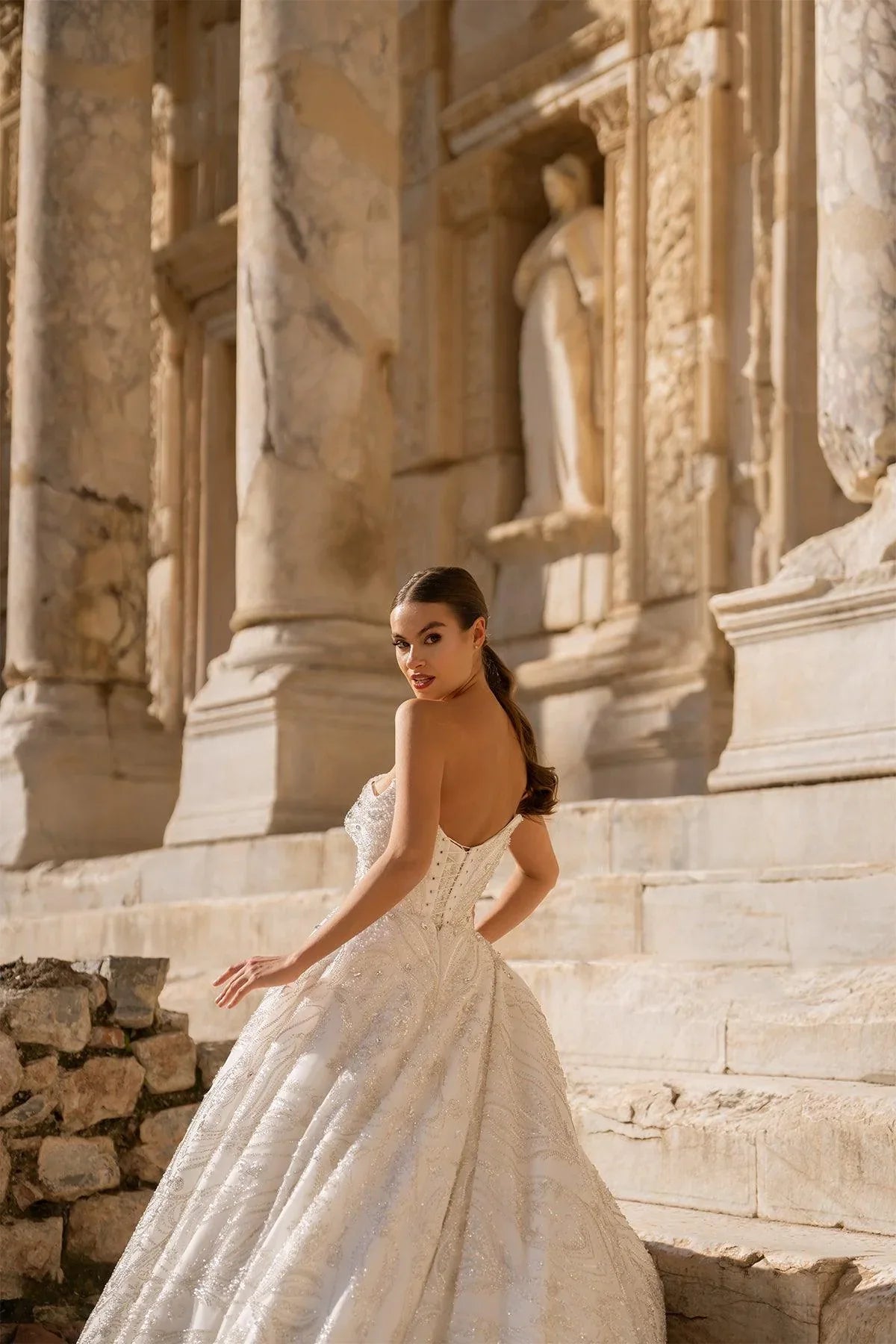 Tiberius Straplez Swarovski İşlemeli Prenses Gelinlik - Mediha Cambaz Bridal