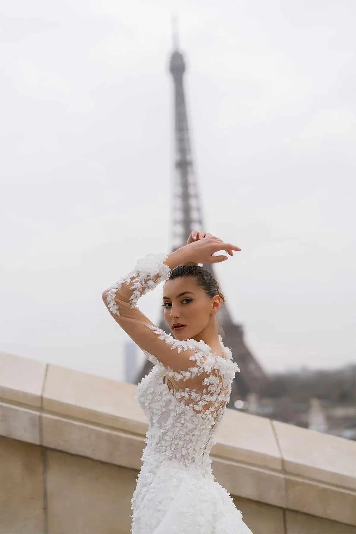 Matisse Entegre Etekli Uzun Kollu Üç Boyutlu Balık Gelinlik - Mediha Cambaz Bridal