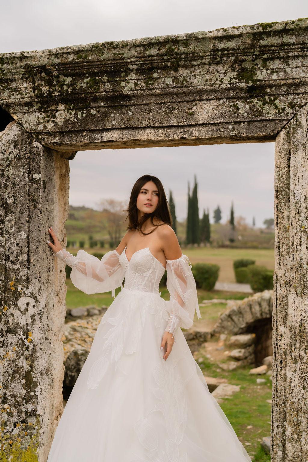 Diana Balon Kollu Helenistik A Kesim Gelinlik - Mediha Cambaz Bridal