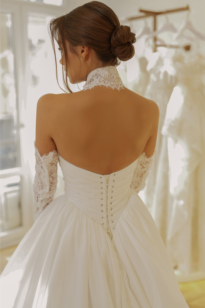 Luzz Straplez Drape Saten Detaylı Prenses Gelinlik