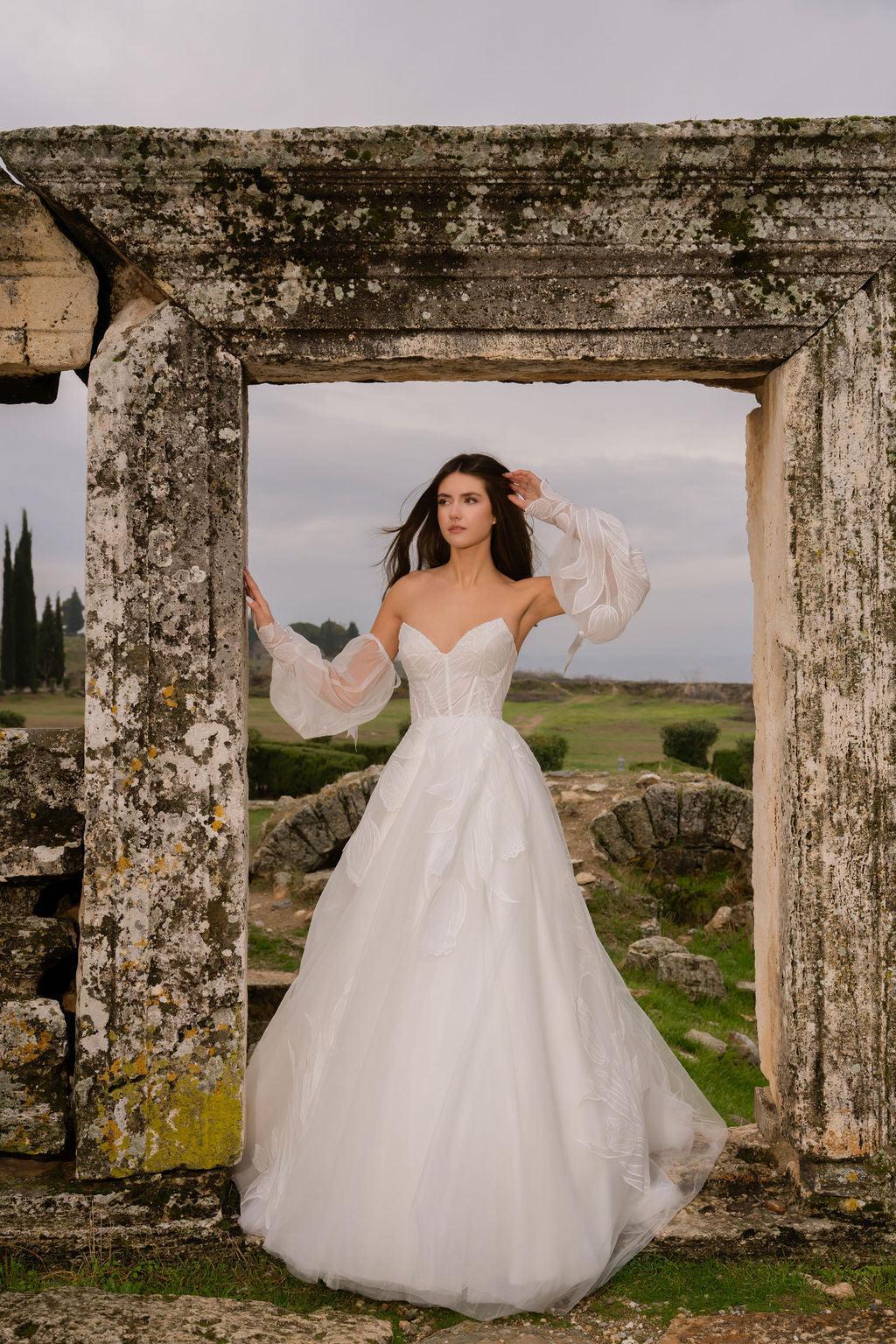 Diana Balon Kollu Helenistik A Kesim Gelinlik - Mediha Cambaz Bridal