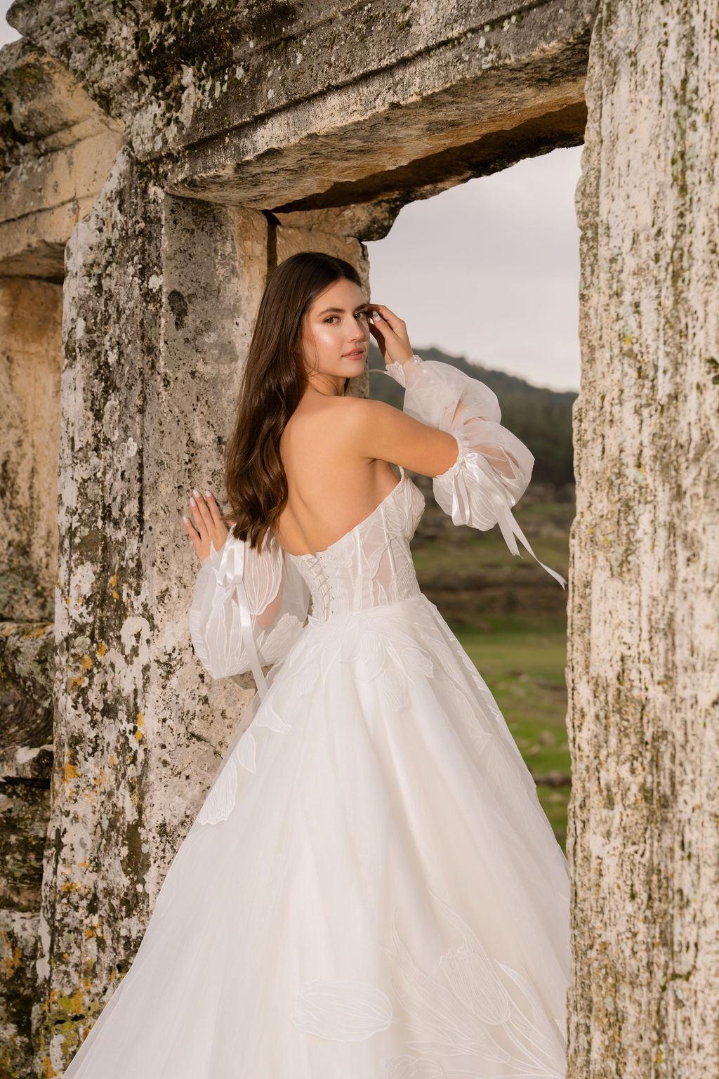 Diana Balon Kollu Helenistik A Kesim Gelinlik - Mediha Cambaz Bridal