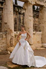 Cleopatra Asymmetrical Neck Integrated Skirt Mermaid Wedding Dress