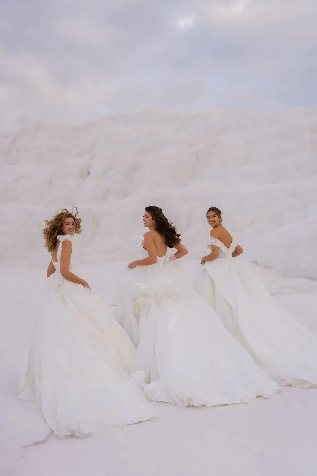Midas Straplez Katmanlı Etekli Prenses Gelinlik - Mediha Cambaz Bridal
