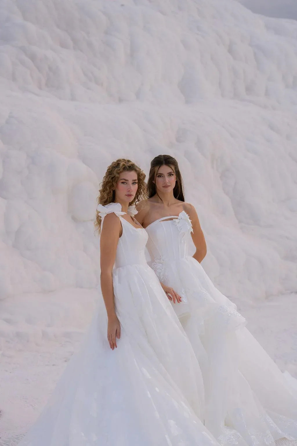 Herodotus Kare Yaka Brokarlı Prenses Gelinlik - Mediha Cambaz Bridal
