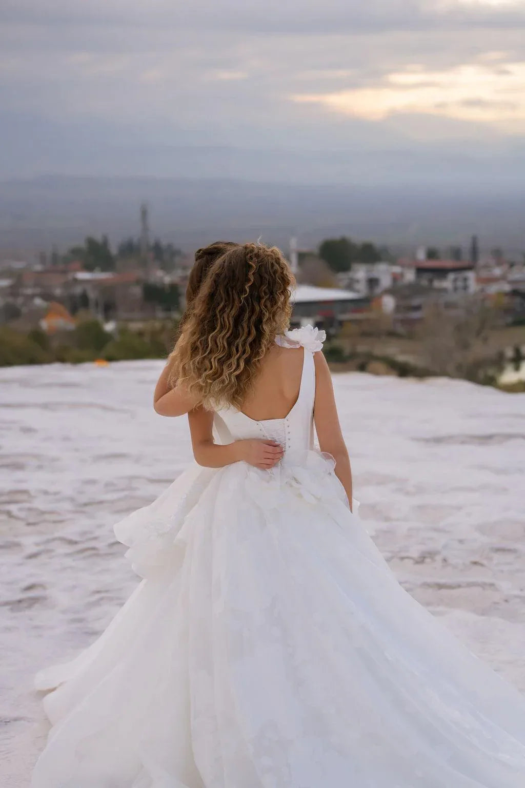 Midas Straplez Katmanlı Etekli Prenses Gelinlik - Mediha Cambaz Bridal