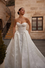 Enya Straplez Kalp Yaka Üç Boyutlu Prenses Gelinlik - Mediha Cambaz Bridal