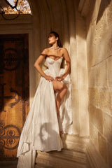 Courna Drape Detaylı İpek Tafta Straplez Gelinlik - Mediha Cambaz Bridal