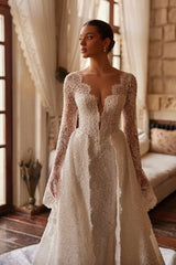 Perle Fransız Dantelli İspanyol Kol V Yaka Balık Entegre Etekli Gelinlik - Mediha Cambaz Bridal