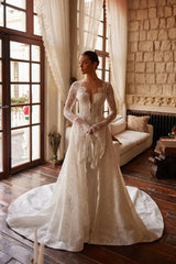 Perle Fransız Dantelli İspanyol Kol V Yaka Balık Entegre Etekli Gelinlik - Mediha Cambaz Bridal