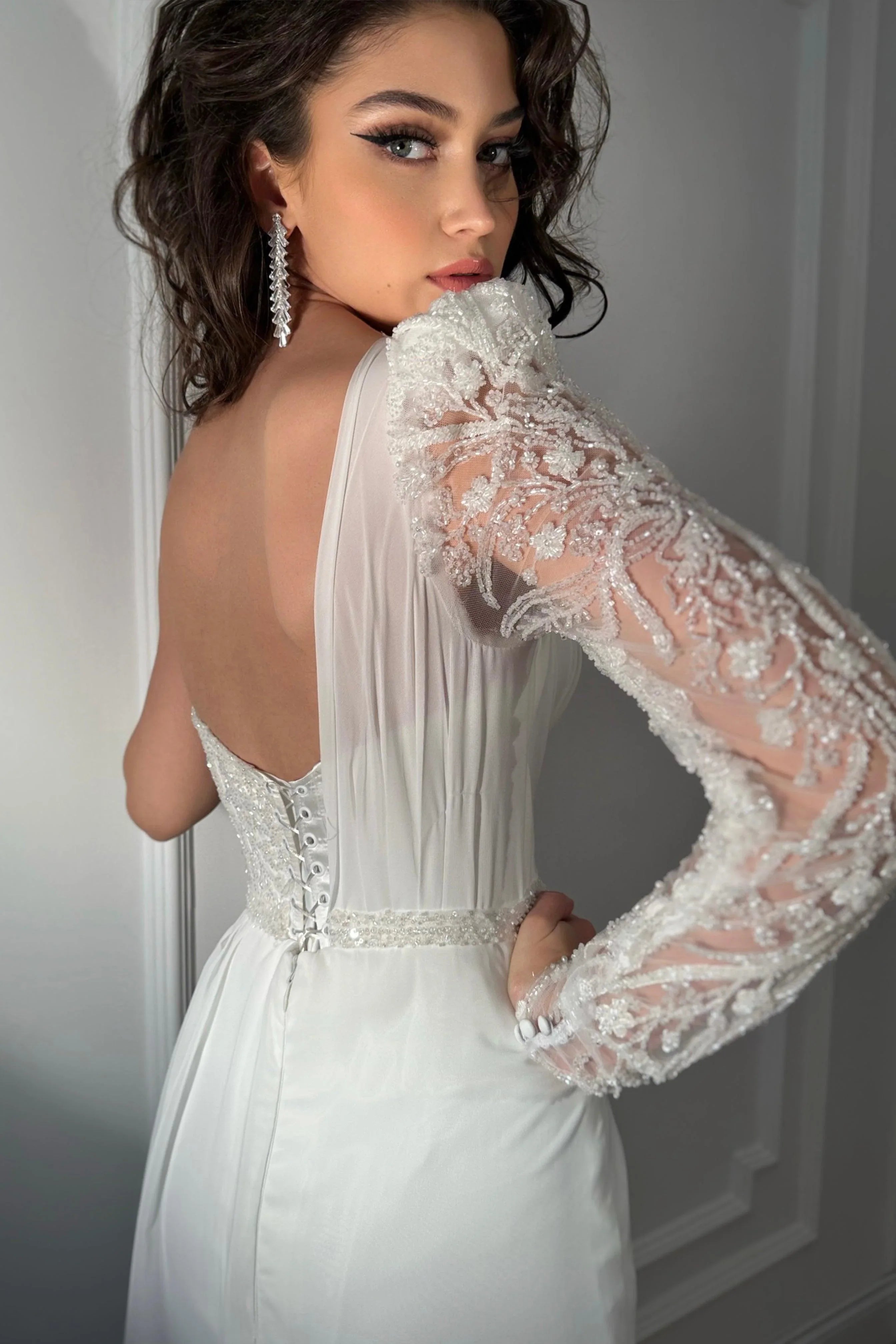 Adora Şifon Tek Kol Düz Kesim Gelinlik - Mediha Cambaz Bridal
