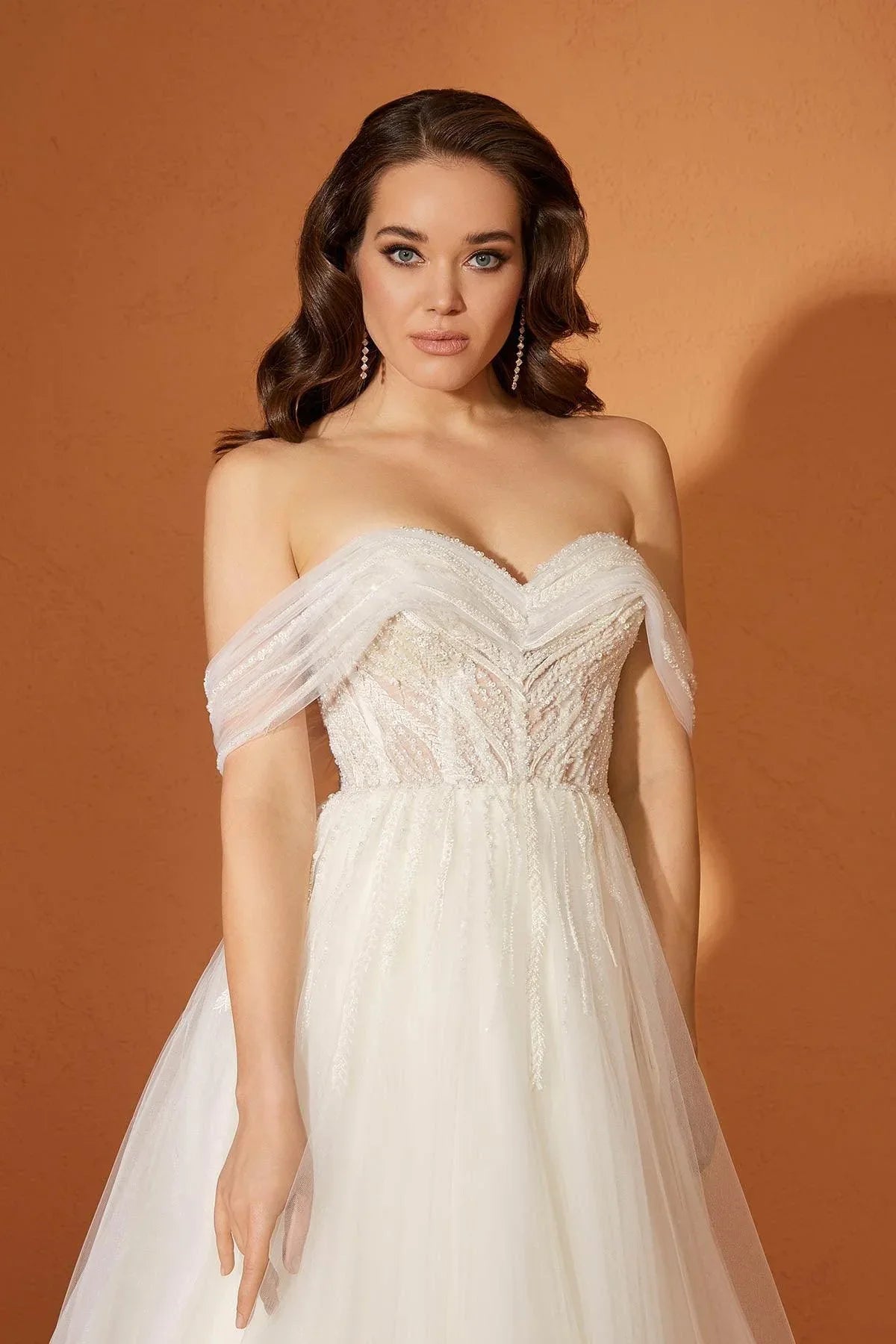 Alfie Düşük Omuz Askılı Helen Gelinlik - Mediha Cambaz Bridal
