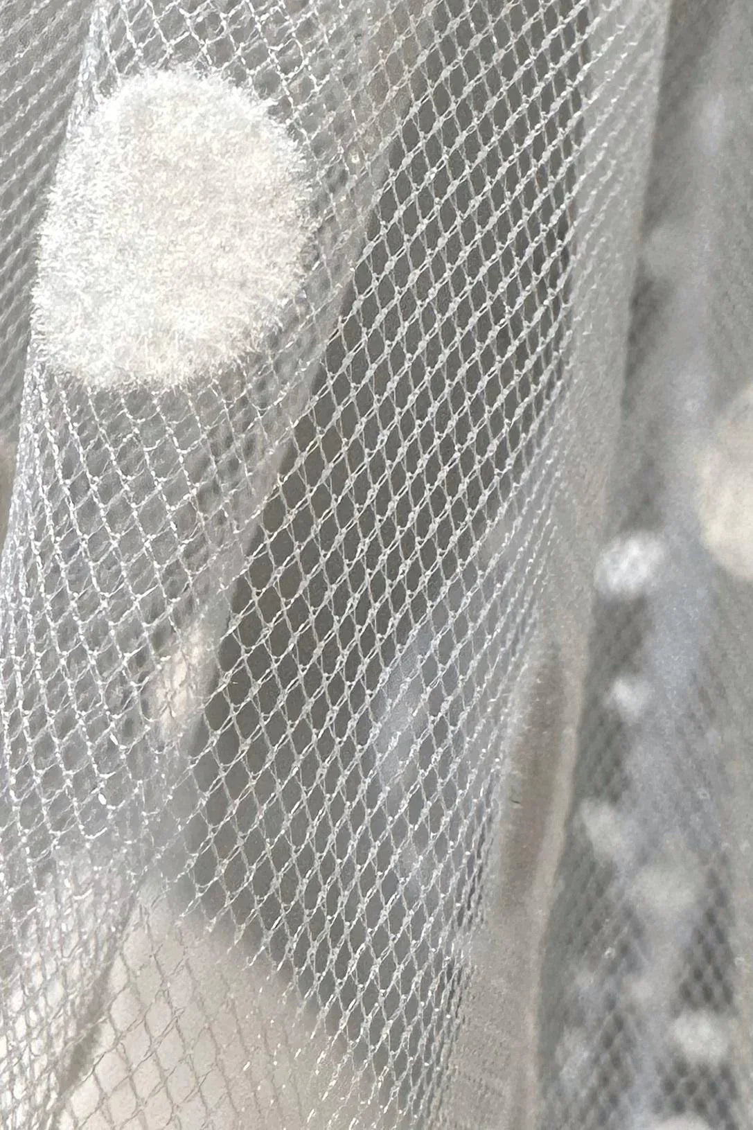 Alyte Kadife Dokulu Puantiyeli Kısa Tül Duvak - Mediha Cambaz Bridal