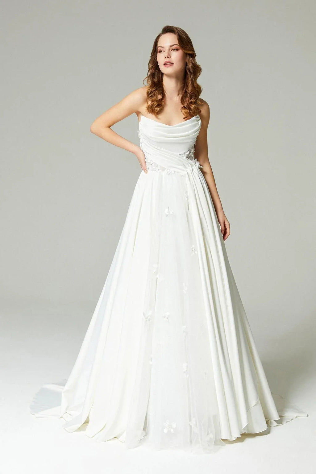 Aria Draped Strapless A-Line Wedding Dress - Bursa Gelinlik - Mediha Cambaz Gelinlik Mediha Cambaz Bridal Aria Draped Strapless A-Line Wedding Dress - Bursa Gelinlik - Mediha Cambaz Gelinlik Mediha Cambaz Bridal