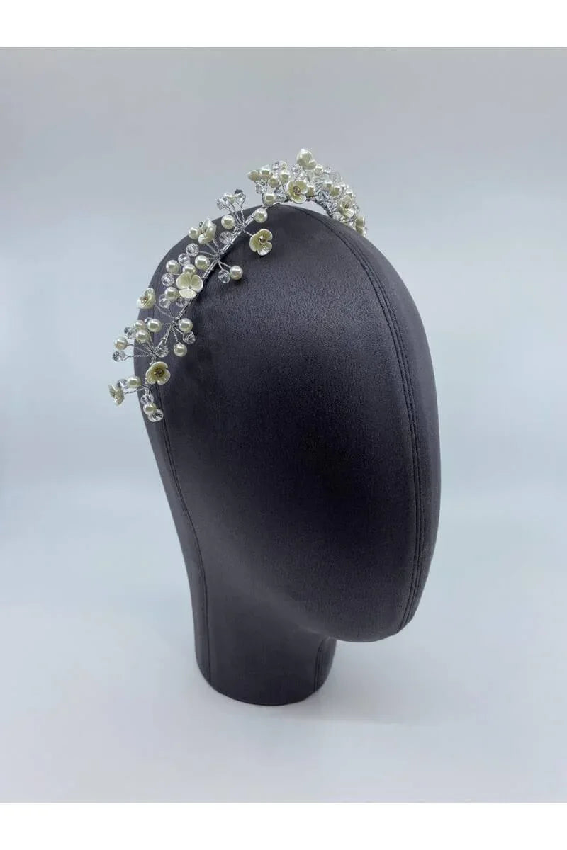 Arty Üç Boyutlu Seramik Çiçek ve İncili Saç Aksesuarı - Mediha Cambaz Bridal