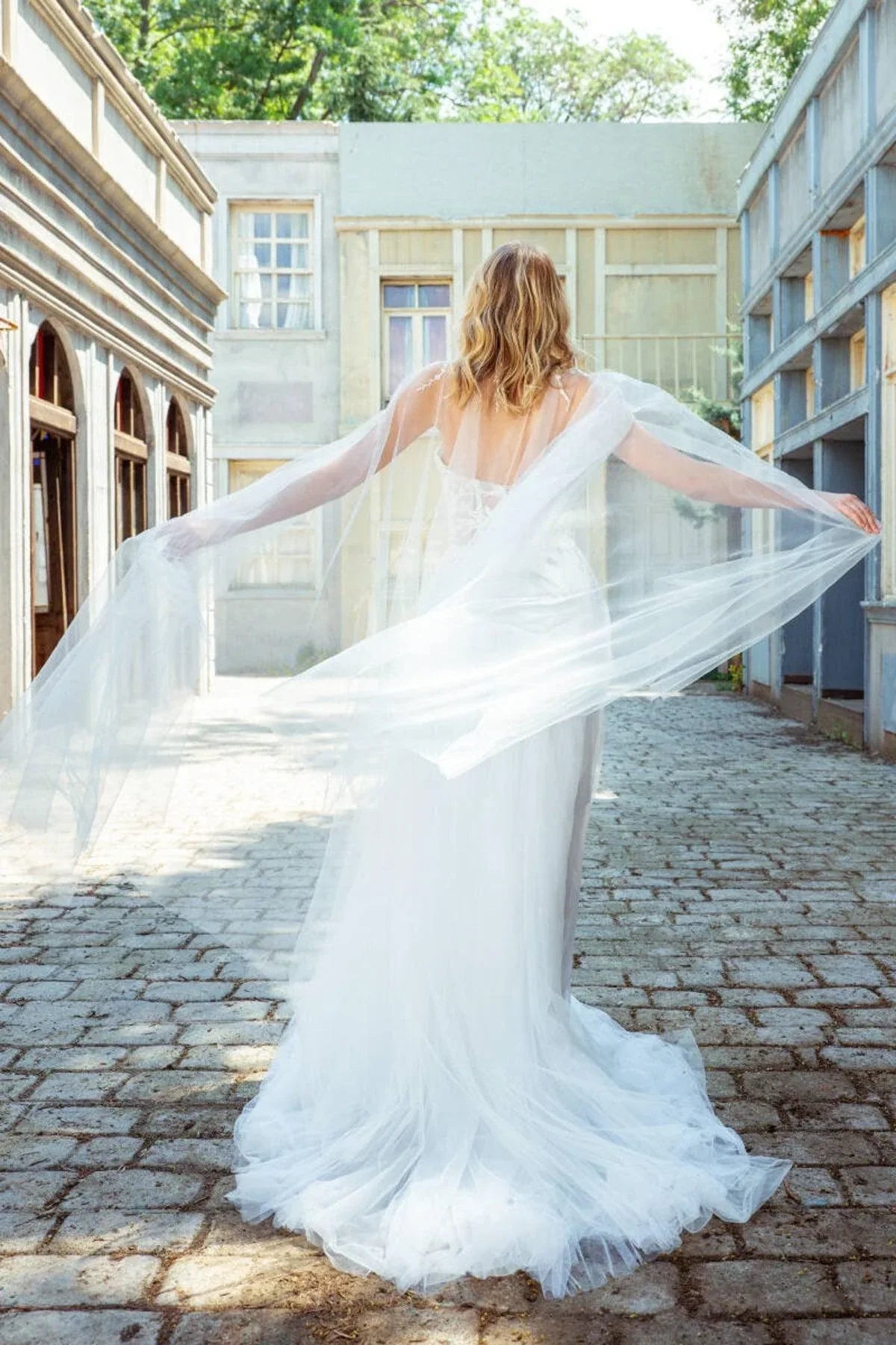 Bridia Straplez Pelerinli A Kesim Gelinlik - Mediha Cambaz Bridal