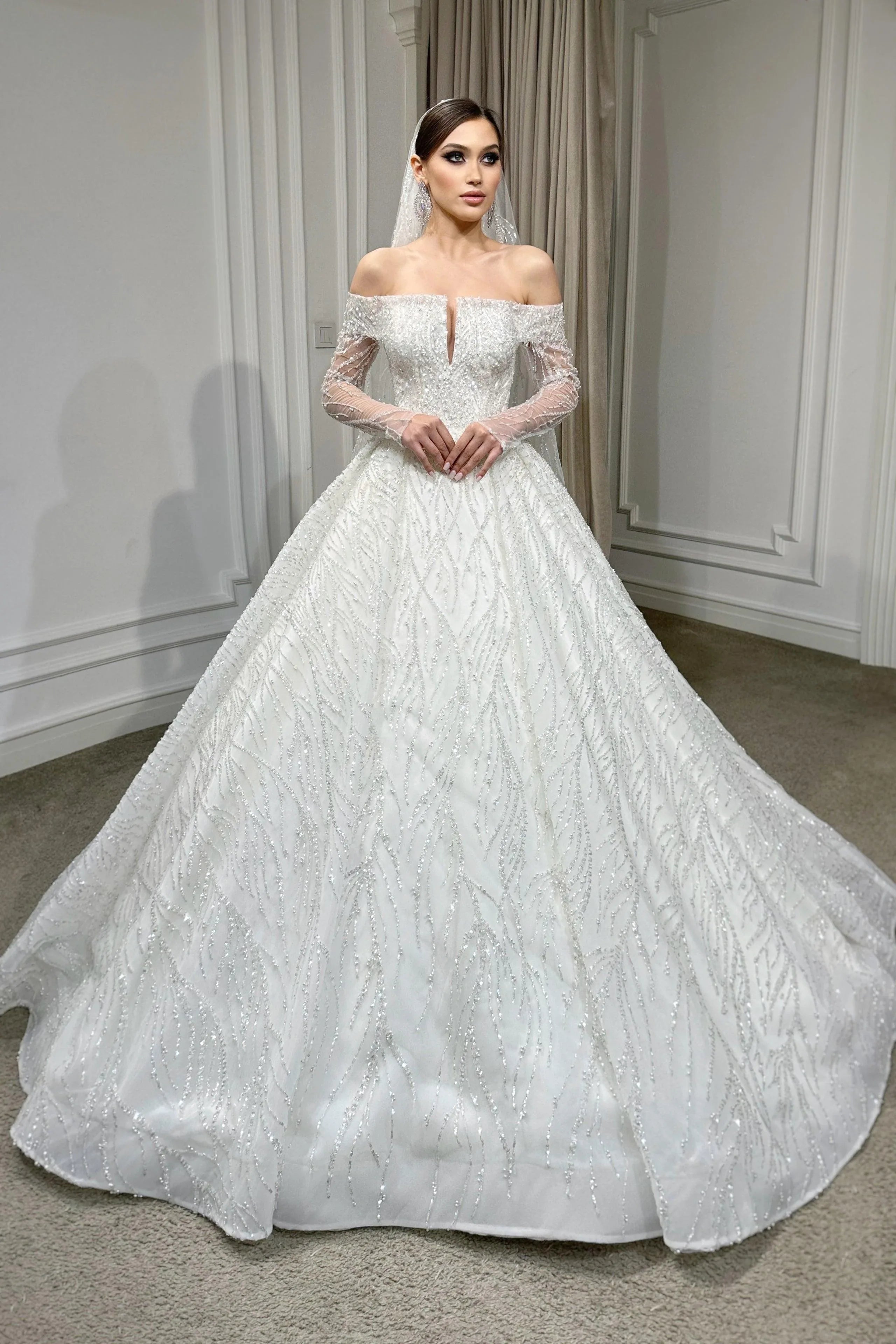 Gia Madonna Yaka Dantel Prenses Model Gelinlik - Mediha Cambaz Bridal