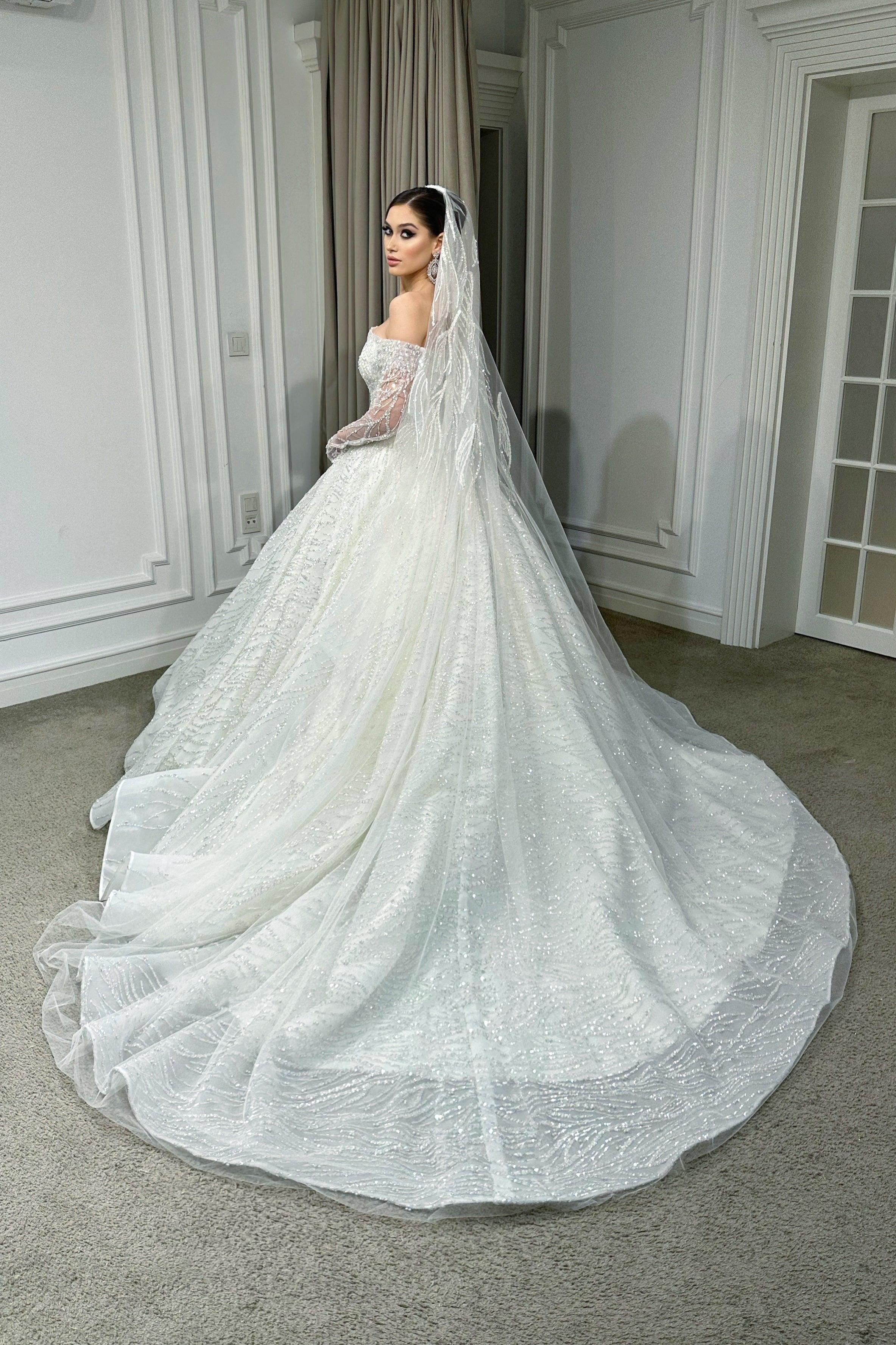 Gia Madonna Yaka Dantel Prenses Model Gelinlik - Bursa Gelinlik