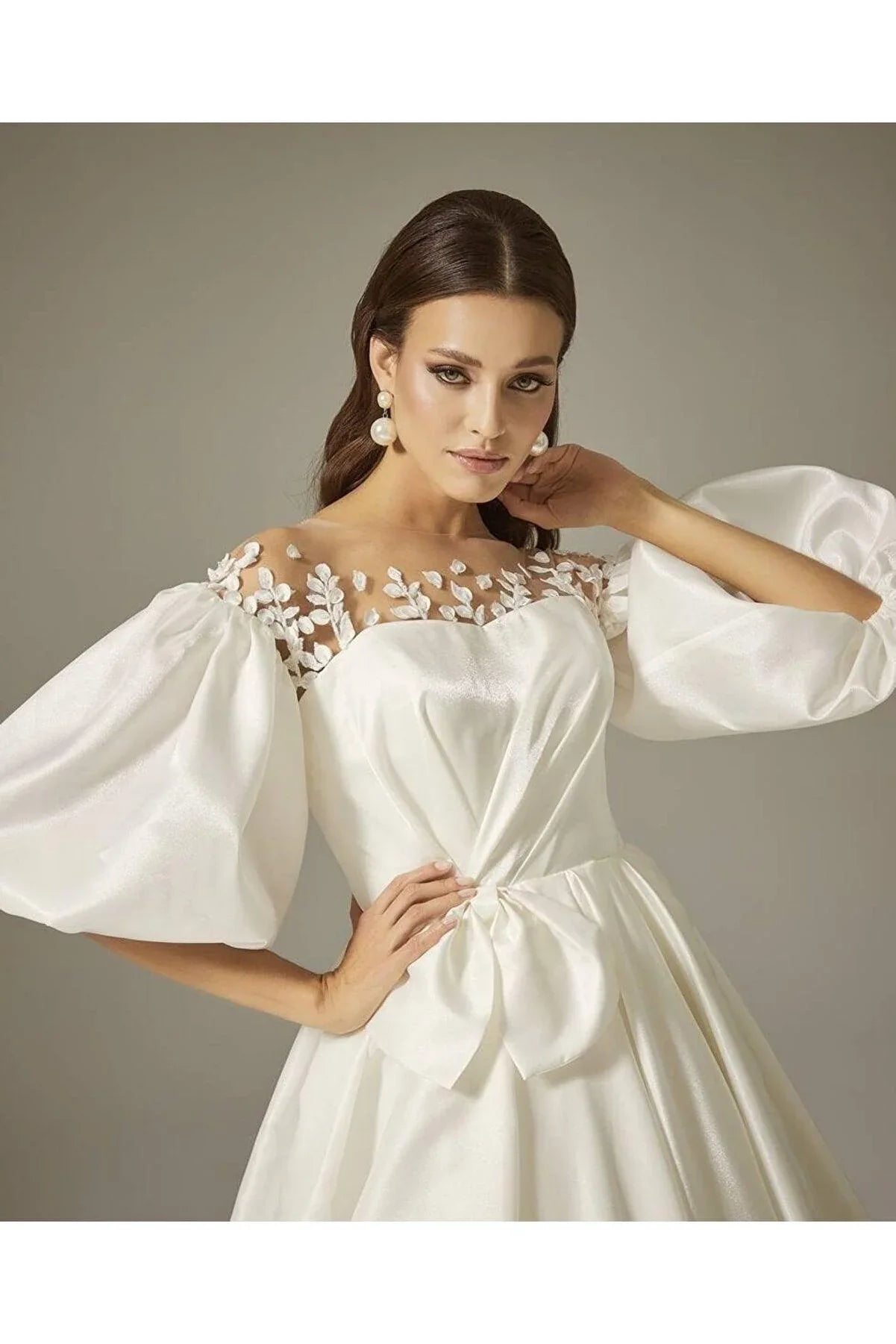 Lacie Saten Balon Kol A Kesim Gelinlik - Mediha Cambaz Bridal