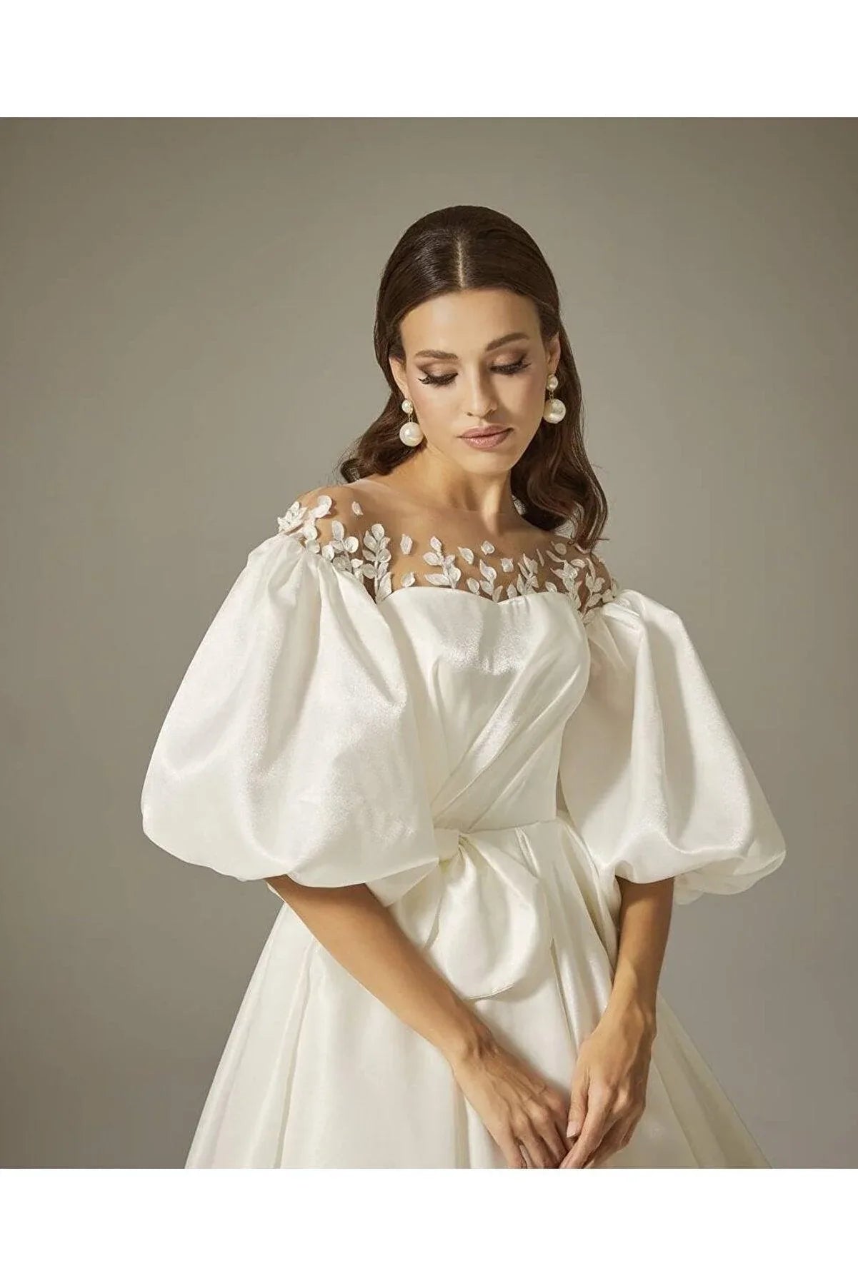 Lacie Saten Balon Kol A Kesim Gelinlik - Mediha Cambaz Bridal