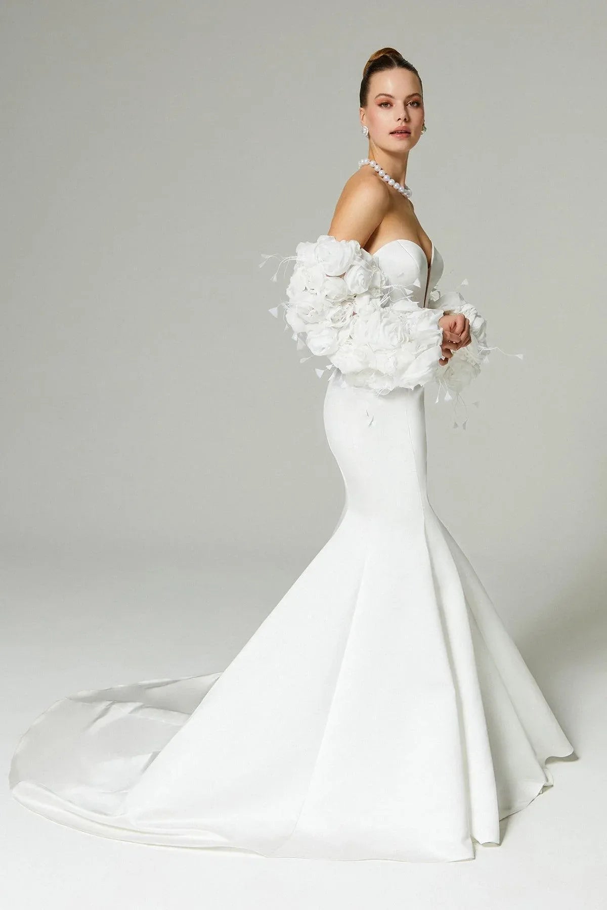 Laranda Kolu Gül Aplikeli Balık Gelinlik - Mediha Cambaz Bridal