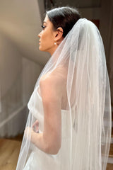Liu Kırık Beyaz Işıltılı Kısa Tül Duvak - Mediha Cambaz Bridal